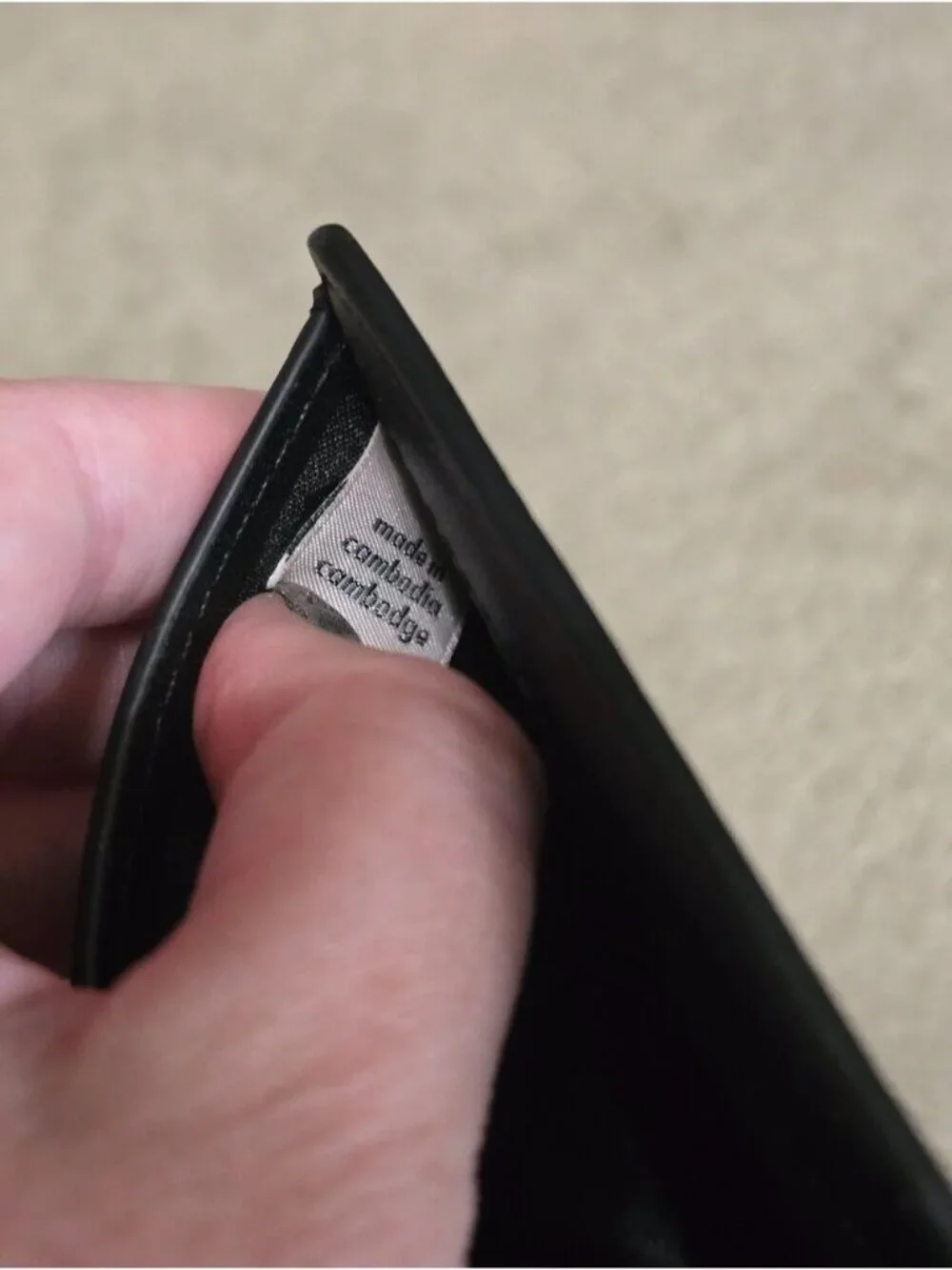 Kate Spade Small Bifold Wallet Black Textured Leather